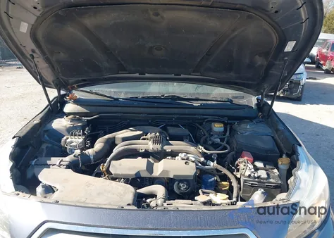 2016 Subaru Legacy 2.5I Limited z USA, uszkodzony, nr VIN 4S3BNBL67G3032295